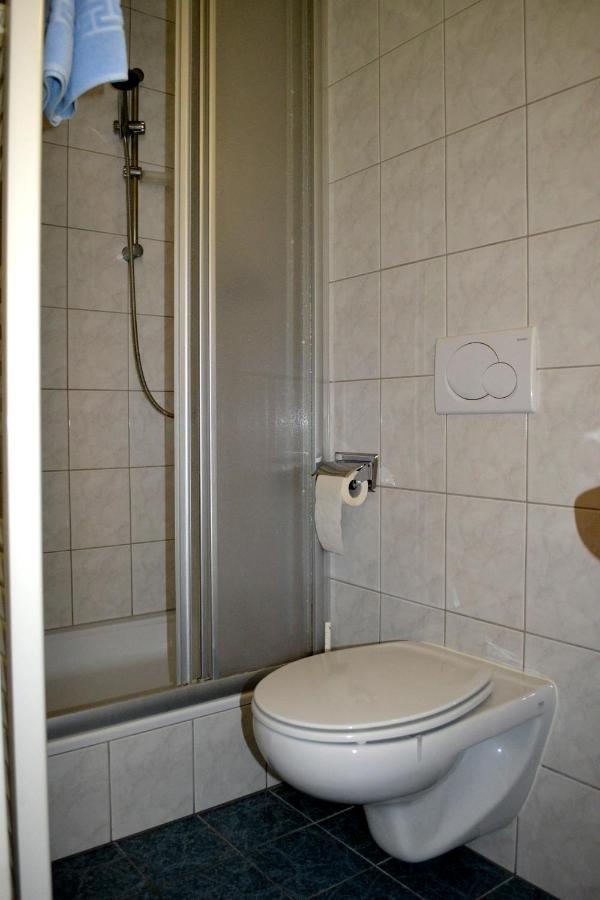 Hotel-Pension Fuenfhaus Viyana Dış mekan fotoğraf